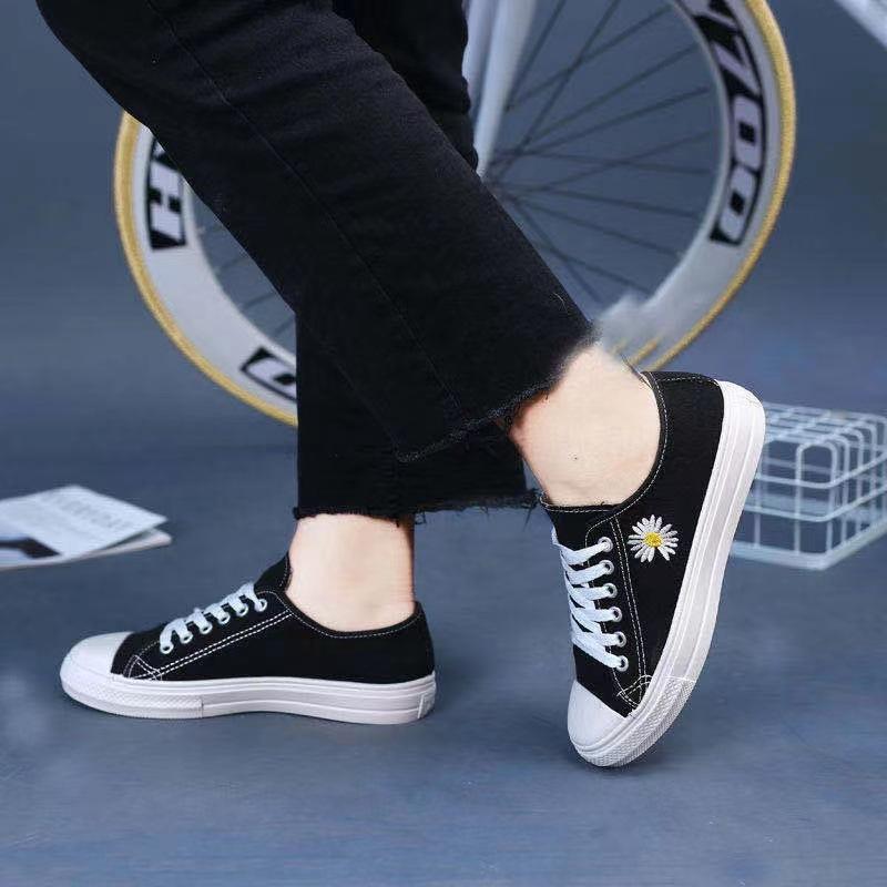 Canvas Shoes, Female Student Casual Shoes, Flat Bottomed Board Shoes, Lace Up Thick Soled Shoes