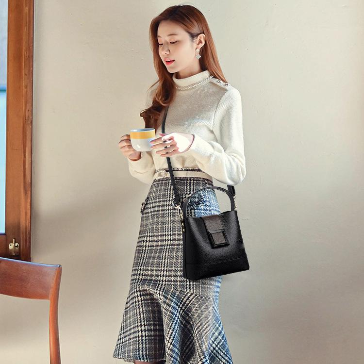 Small Elegant Solid Color Bucket Bag with Adjustable Shoulder Strap Versatile Crossbody Handbag for Women Lightweight with Zipper Closure