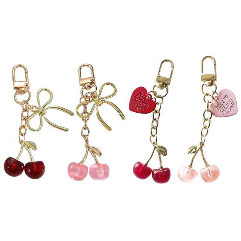 1 Stück Tasche Exquisit Niedlich Langlebig Kirschfarbener Anhänger Realistischer Schlüsselanhänger Schick Realistisch Premium 9x3cm