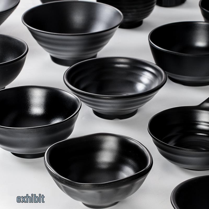 Schwarze Melamin-Suppen- und Reisschale im japanischen Stil - Kleines Kunststoffgeschirr für Hot Pot, Restaurant- oder Hotelgebrauch