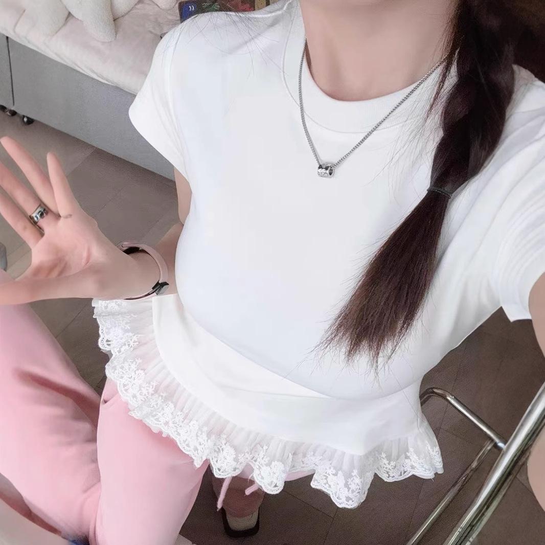 

Women s Summer Slim Fit Cotton T-Shirt with Lace Trim and Splicing Design Extra Large