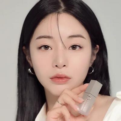Make-up na obličej – Korektory a tónovací krémy