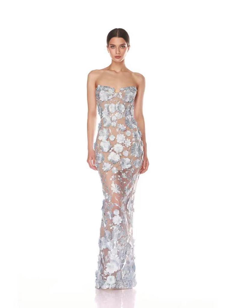 Europäisches & Amerikanisches Design Trägerloses Blaues Abendkleid mit 3D-Blumen-Details