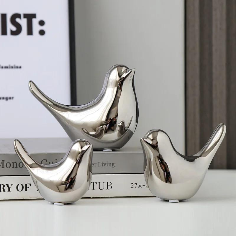 Nordic Silver Ceramic Bird Figurine, Mini Animal Statue for Living Room Desk Decor, Wedding Gift & Modern Home Decoration