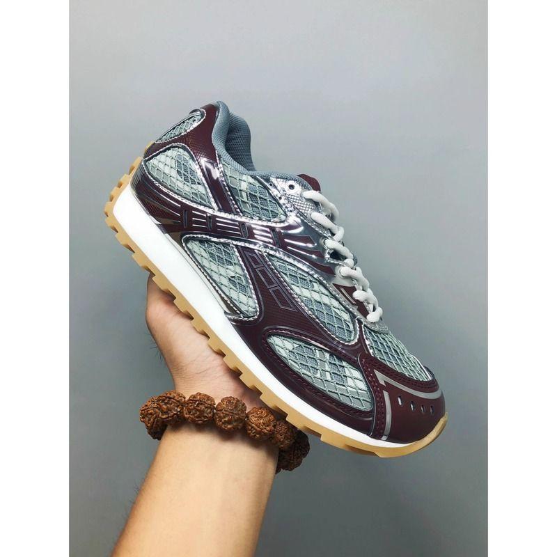 Fashion Casual Shoes Wang Yibo Same Mesh 2025 Spring New Silver Sports Shoes Female Couple Dad Shoes