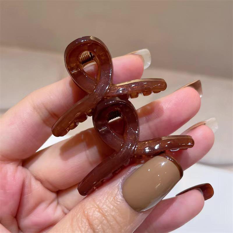 Exquisite Jelly Color Versatile Shark Hair Clip for Side Bangs