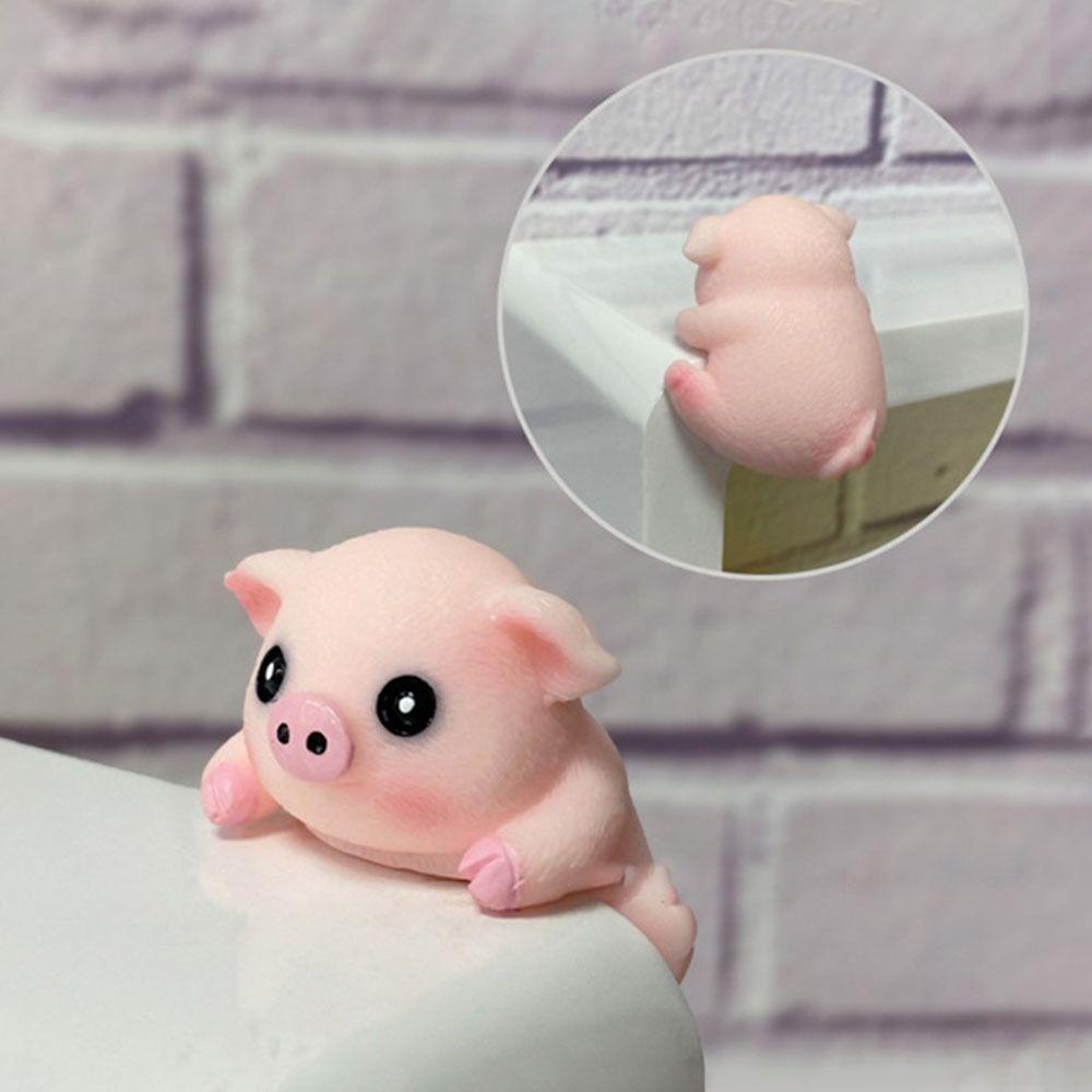 Fashion Computer TV Little Animal Ornaments Creative Showpiece Car Navigation Screen Decorations Resin Table Edge Ornaments