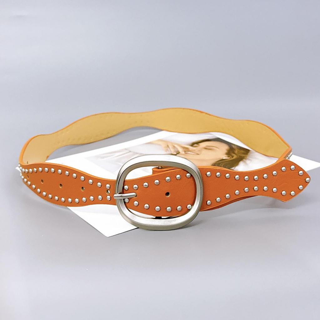 Modischer Retro-Ledergürtel mit Nieten für Damen - Modisches Taillenaccessoire im Streetstyle