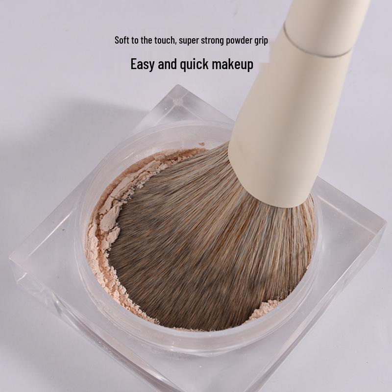 10-Piece Soft Synthetic Makeup Brush Set: Includes Powder & Highlight Brushes, Portable & Versatile.