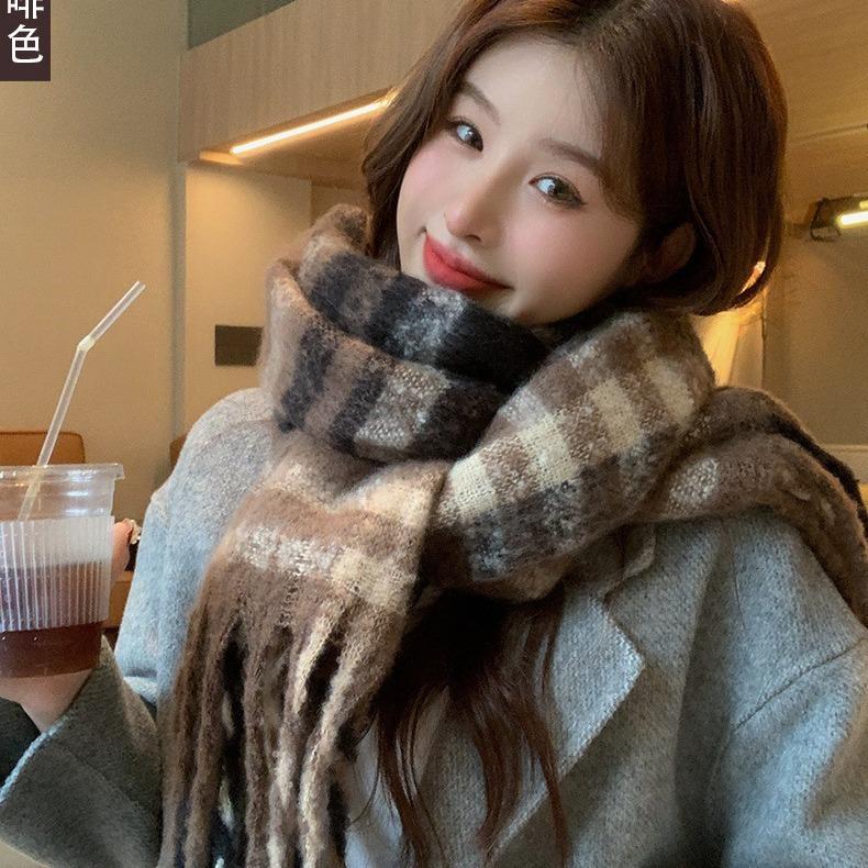 Autumn and Winter New Thickened Warm Circle Yarn Colored Imitation Cashmere Plaid Scarf Women's Tassel Versatile Shawl