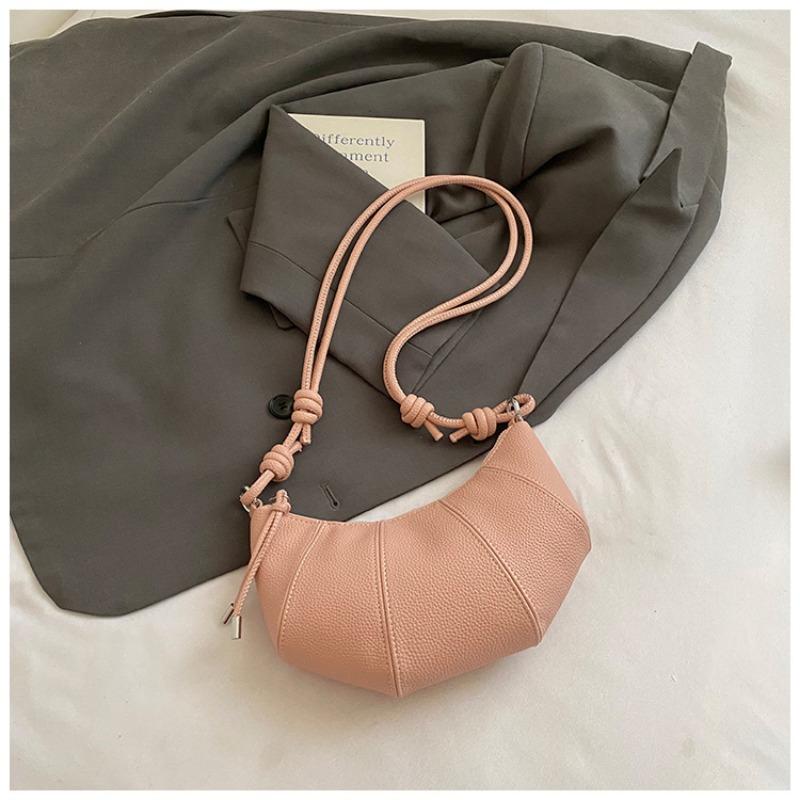 Niche Bag Women's New Summer Popular Versatile Messenger Bag Shoulder Armpit Bag Croissant Bag