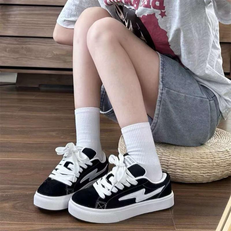 College style retro niche red breadboard shoes women's tide autumn new versatile sports and leisure shoes