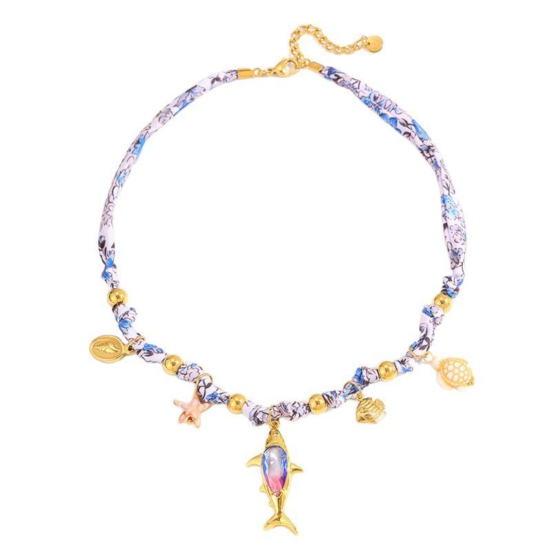 European and American marine series K gold light luxury niche necklace does not fade women's personalized shark titanium steel long necklace