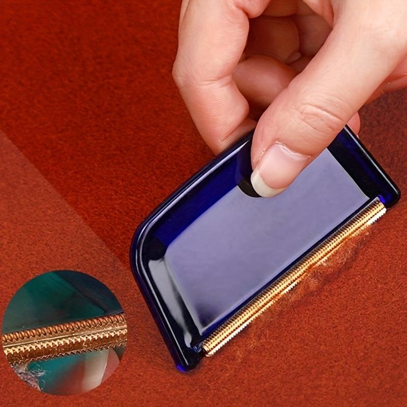 [Copper Mesh Lint Remover] Manual Lint Remover with Copper Mesh | Portable Fabric Shaver for Fleece and Knit Clothes, No Electricity Needed, Blue