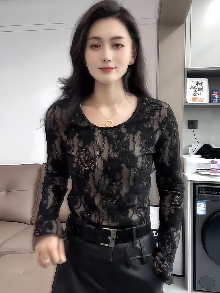 2025 Chic Black Versatile High-End Lace Fleece Long-Sleeved Top