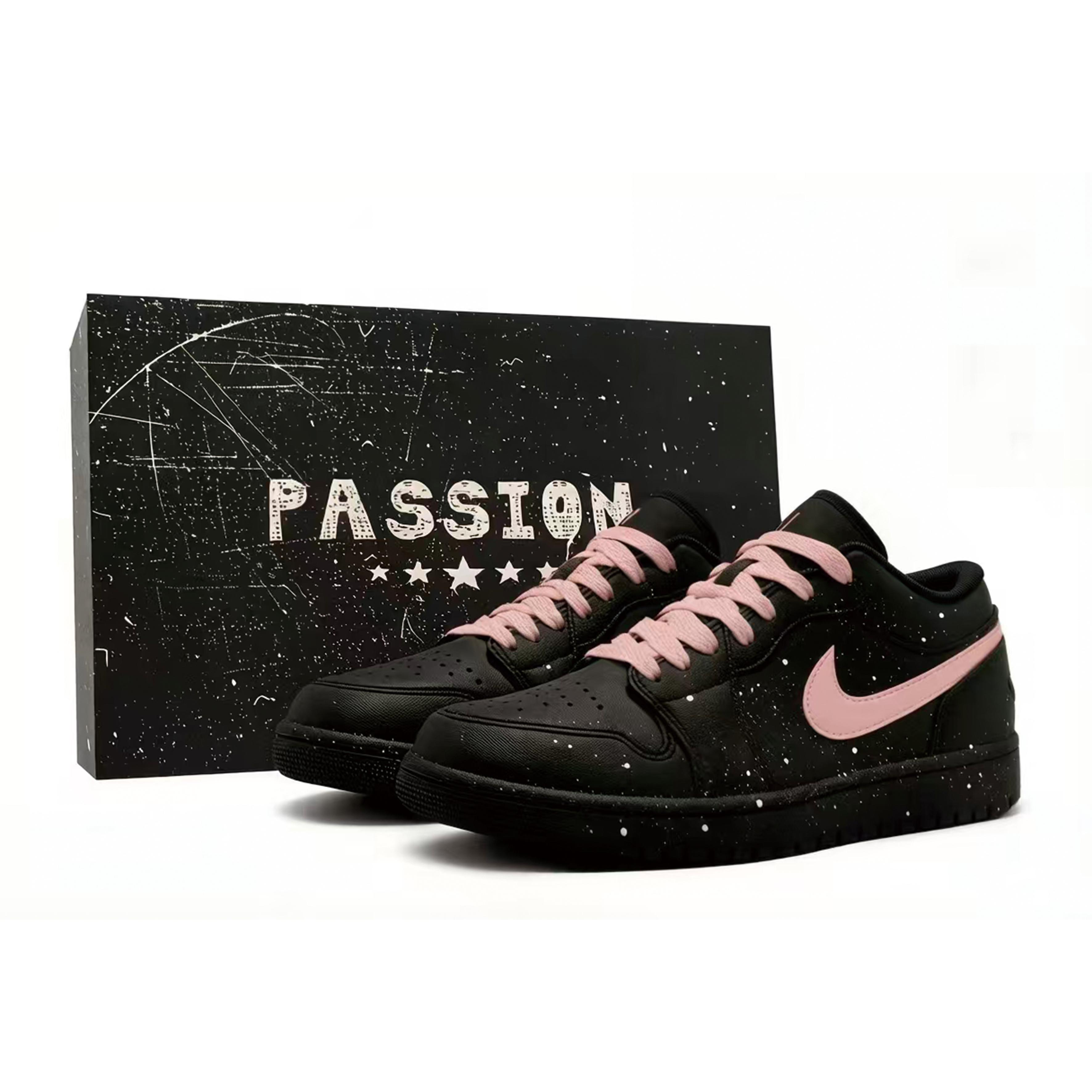 

Jordan Air Jordan 1 Ink Splatter, Black Warrior, Macho Pink Synthetic Leather Cushioning Abrasion Resistant Low top 553558-093(Team1803-) 43