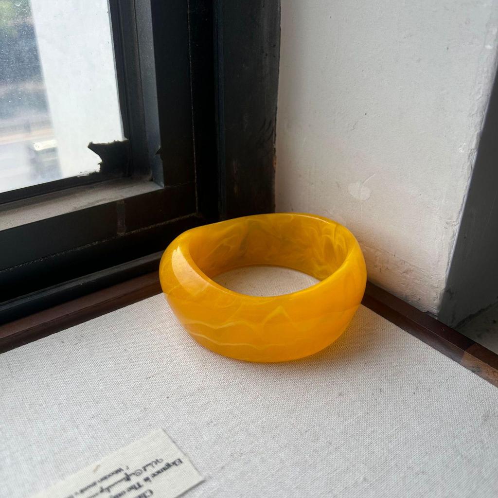 Ombre Resin Bangle: Wide Irregular Design, Vintage Minimalist Style
