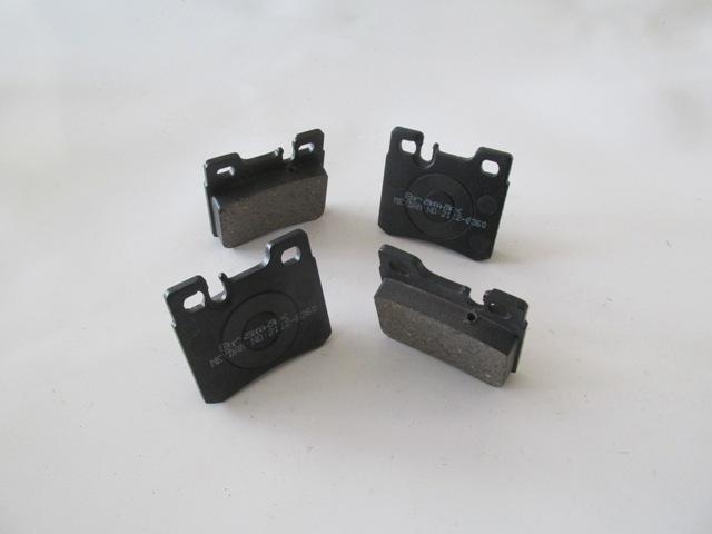 For Mercedes 190 W201 1983 1993 Rear Brake Pad Wıreless Dısc 61,8X58,1X13,5 Bramax A0024200120