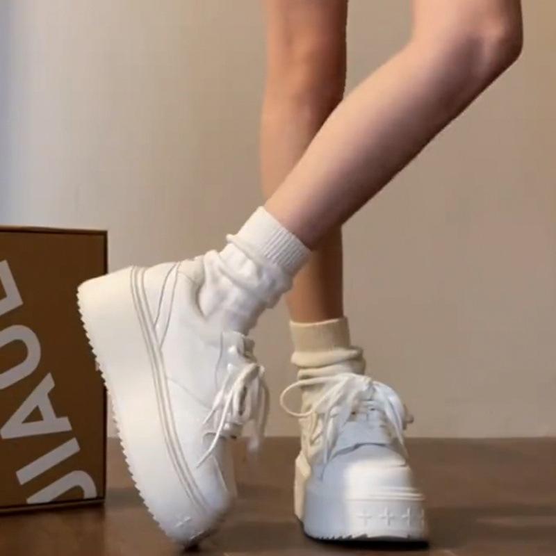 Four-leaf Platform White Shoes Women's 2024 Spring New Versatile Height-increasing Muffin Sports and Leisure Board Shoes Ins Shoes