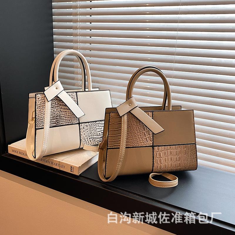 Crossbody Bag Women's Versatile New Small Square Bag Women's Handbag Large-capacity Shoulder Bag Trend