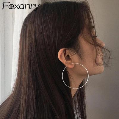 Verhindern Sie Allergien, silberfarbene Creolen für Frauen, geometrische Accessoires, neuer Trend, eleganter Kreis, Party-Schmuck