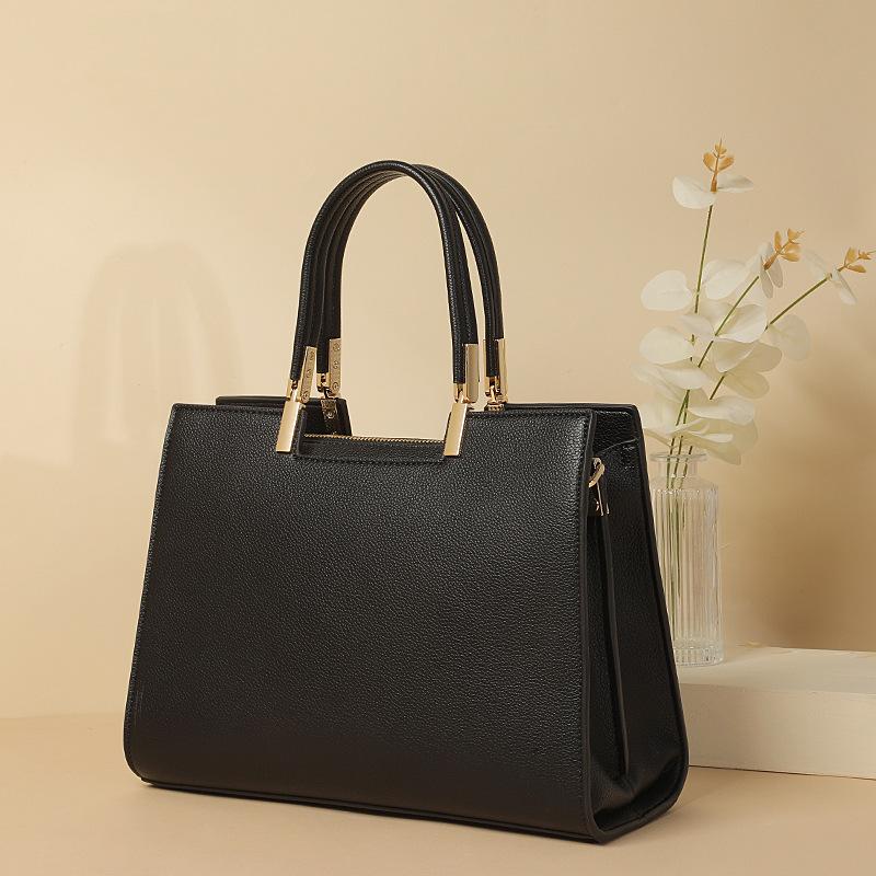 Red Handbag Wedding Bride Bag Female 2024 New Large Capacity Atmosphere Middle-aged Mom Bag Birthday Gift