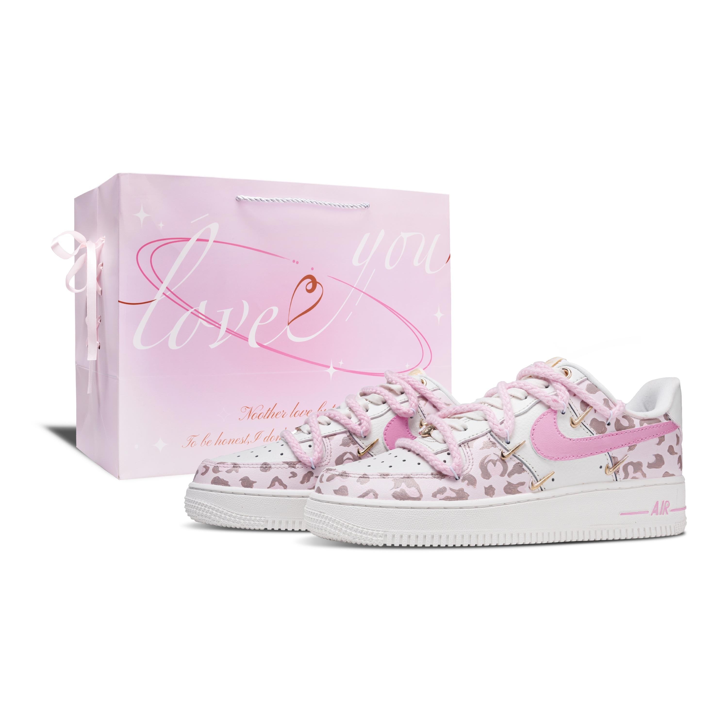

Nike Air Force 1 Pink Leopard Leather Abrasion Resistant Low top Skateboard Shoes Women s Pink FV3654-111(team1333--BOX) 36.5