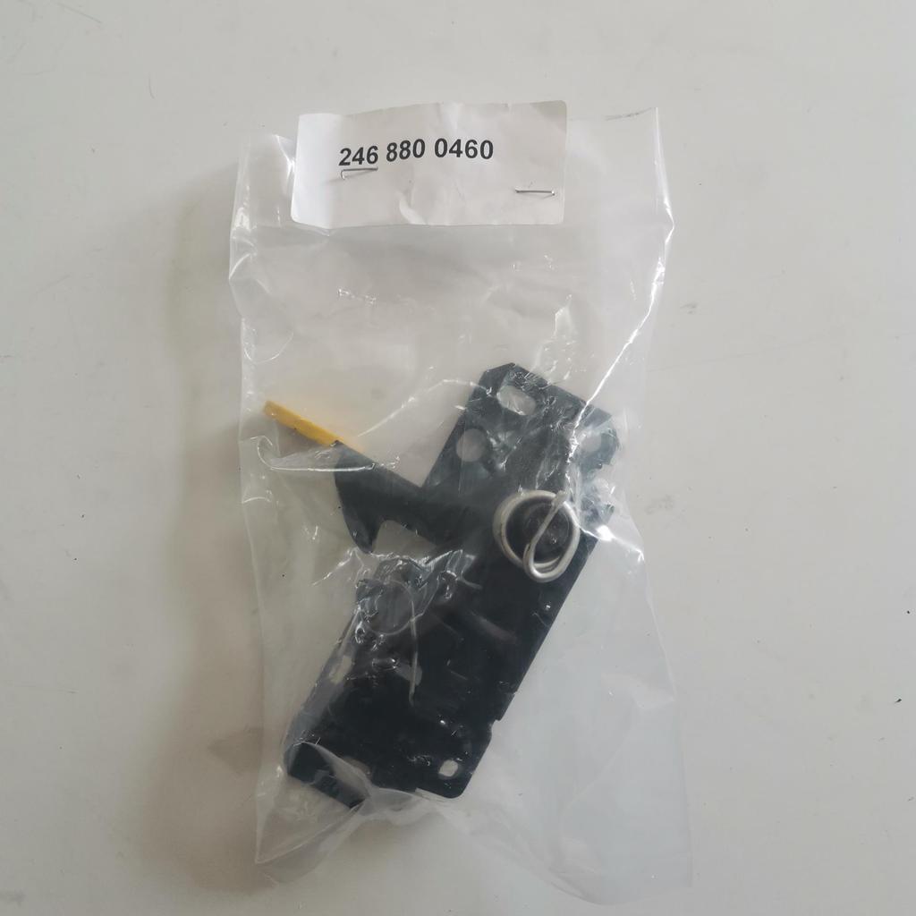 Mercedes-Benz CLA 250 Hood Latch & Engine Cover Plug