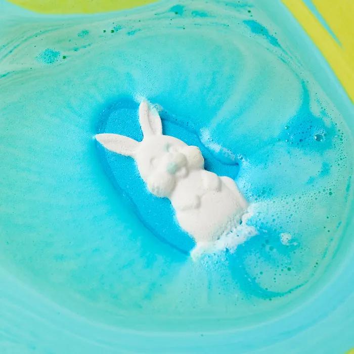 

[ОГРАНИЧЕННЫЙ ВЫПУСК] Сюрприз Зайчик 180г - Бомбочка для ванны/Бомбочка для ванны