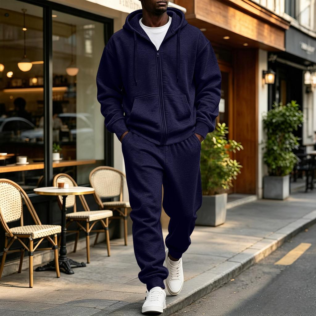 Completo con felpa con cappuccio e zip a contrasto e pantaloni della tuta con coulisse da uomo
