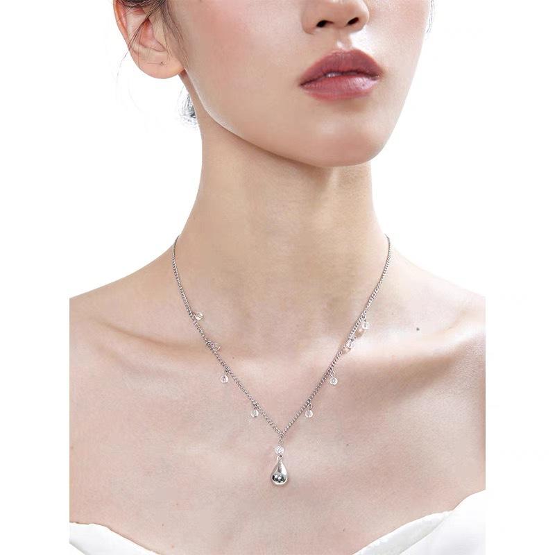 Double-layered Necklaces Strung Together, Long Pendant Necklace for Women, Cold and Elegant Style, Collar Chain, High-end Feeling