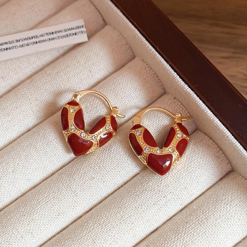 Red Bow Coin Purse Earrings: Silver Needle Retro Snake Lock Studs, New Year High-End Ear Jewelry.