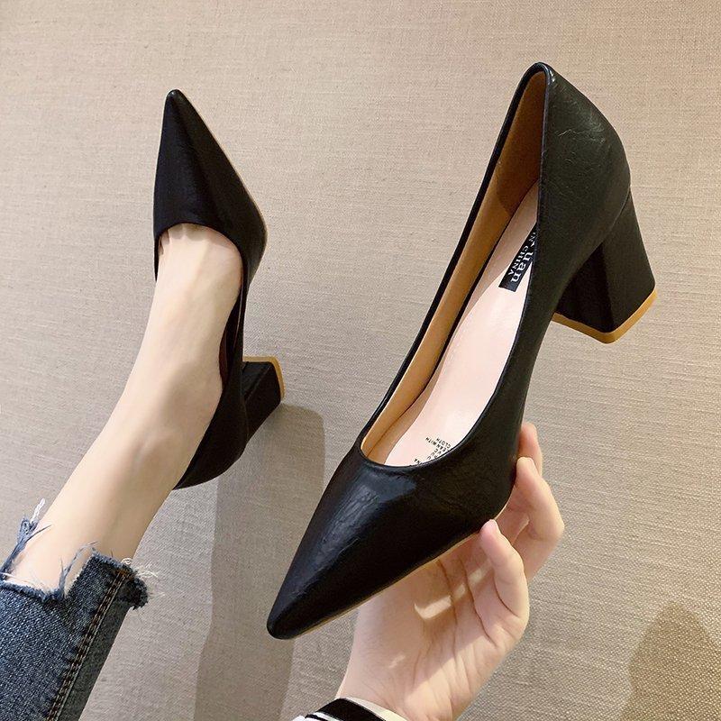 High heels women's new 2021 spring and autumn Korean version pointed head shallow mouth single shoes women's fashion medium heel women's shoes