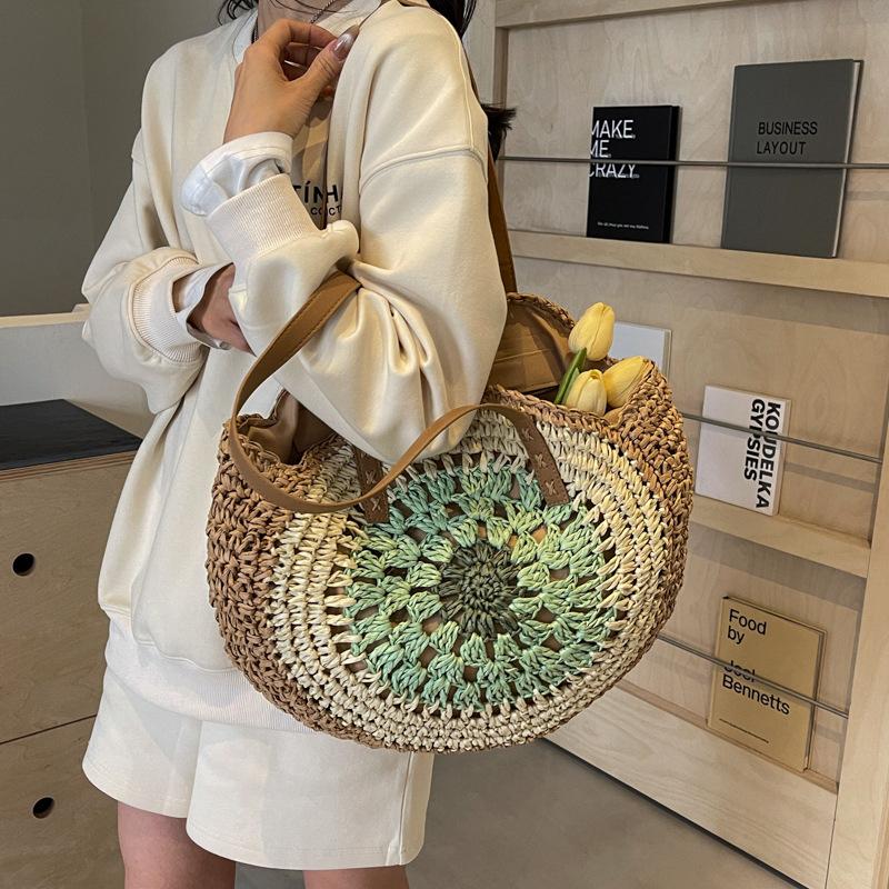 New hollow tote large disc straw bag casual beach bag shoulder fashion woven bag women's bag