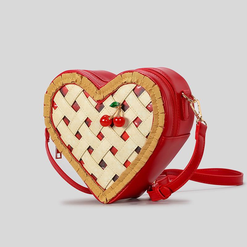 Fashion Sweet Love Heart Shaped Shoulder Bag Niche Creative Crossbody Bag Cherry Cream Cake Box Bag For Women Gifts