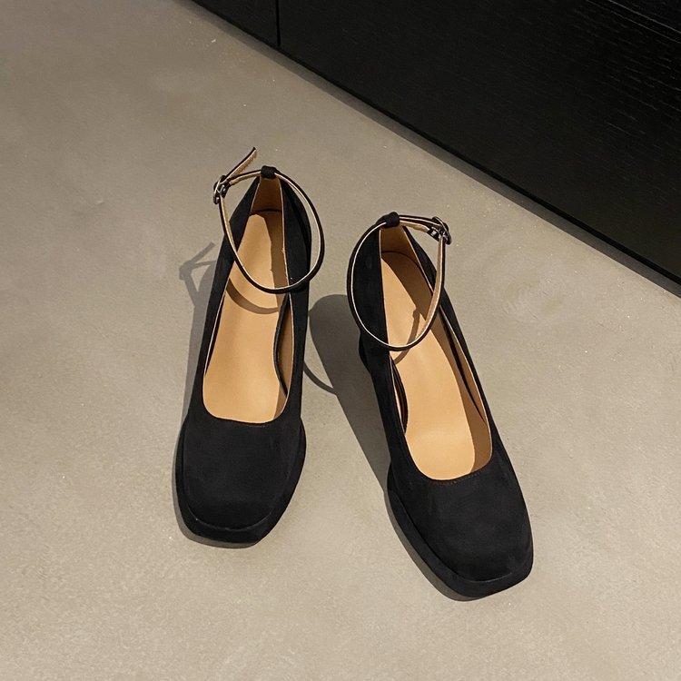 New Spring and Autumn one-word buckle with small high heels women's waterproof table square head shallow mouth thick heel women's single shoes
