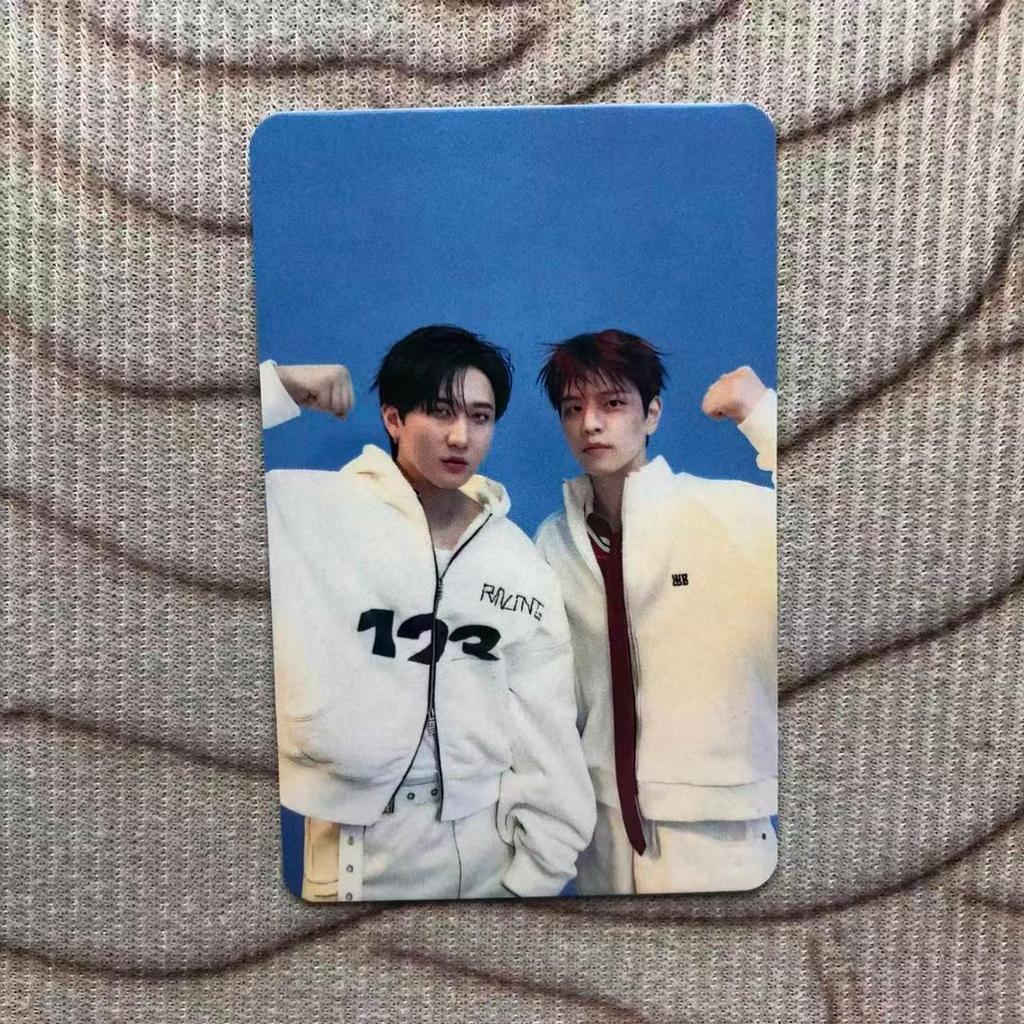 [USED] Stray Kids KARMA Walmart US Changbin & Seungmin Trading Cards