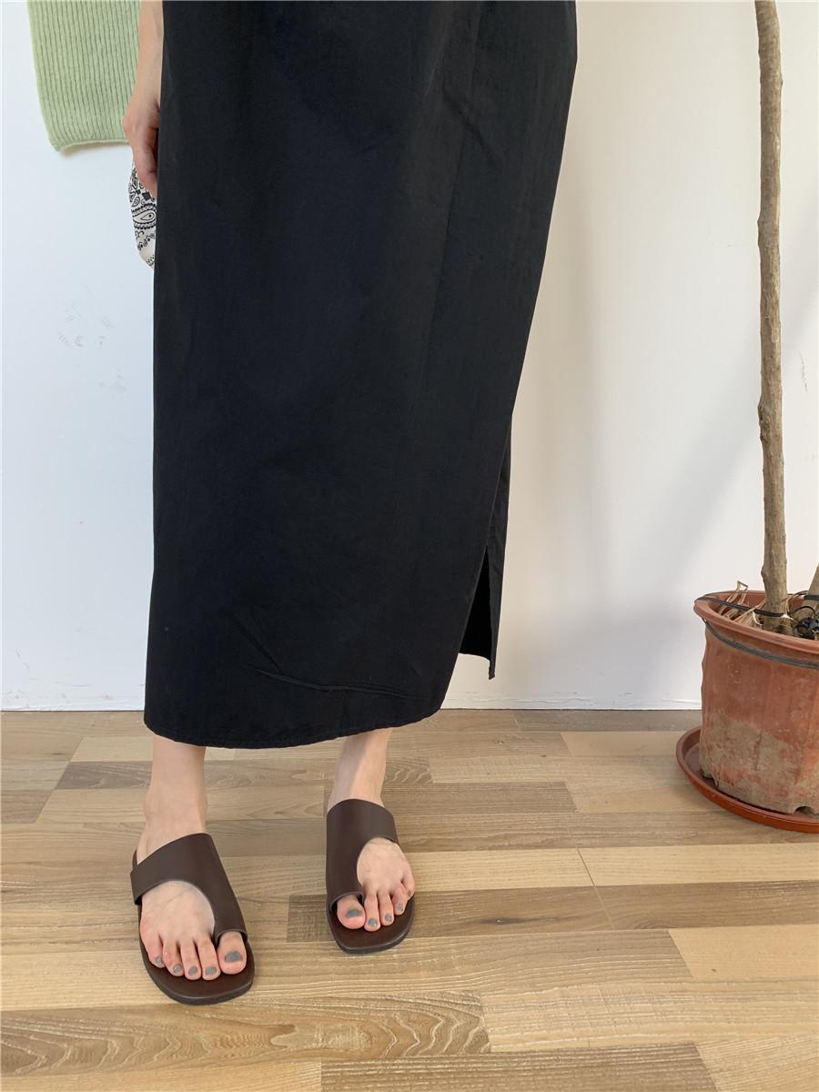 

Лето 2024 г., женские тапочки с открытым носком и сандалии из кожи, шлепанцы, пляжные шлепанцы, черные туфли, сандалии H Vip Casual 40