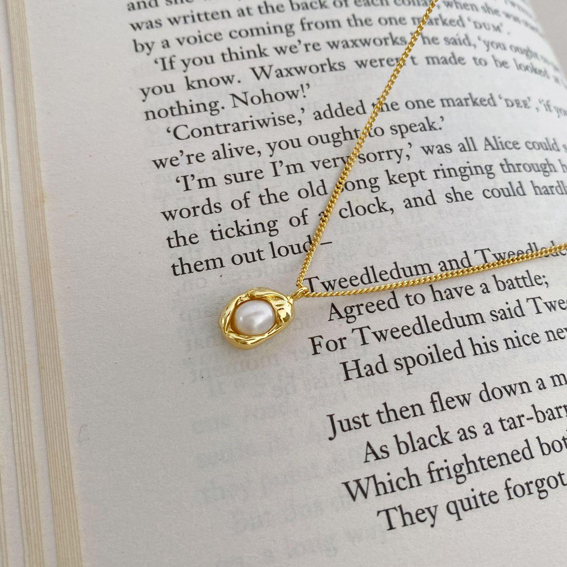 

Японское и корейское минималистичное жемчужное ожерелье с арахисом: Золотая/Серебряная ключичная цепочка с детским замком