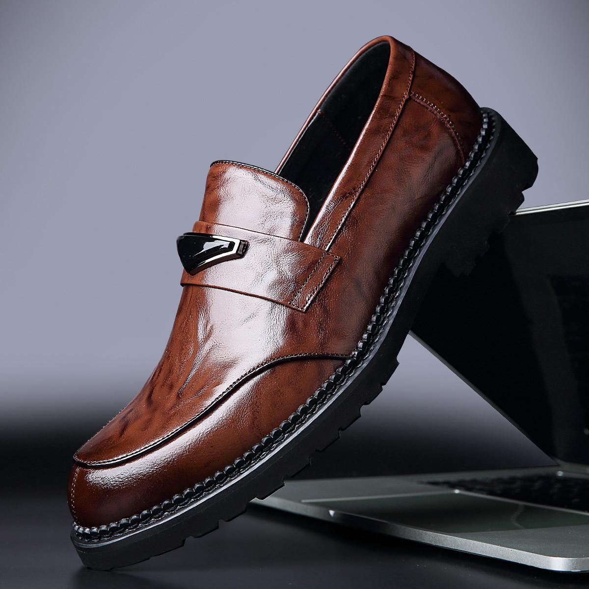 

2025 leather shoes men s formal business one-pedal loafers first layer cowhide casual commuting leather men s shoes trend 44