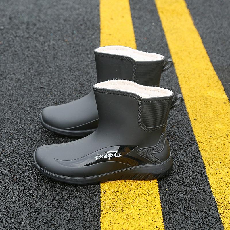 Modische Regenschuhe kurze Wasserschuhe flache Sohle warme wasserdichte Stiefel kurze Studenten-Gummischuhe Herren-Überschuhe