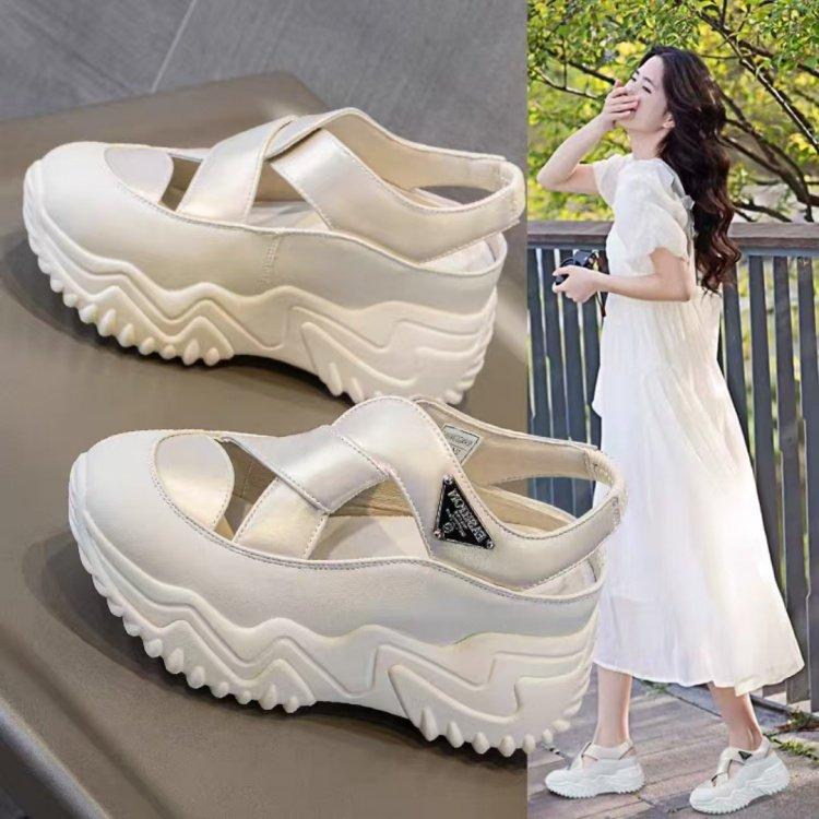 Inner Heightening Bag Head Sandals Women's Shoes 2025 New Summer Hollow Little White Shoes Platform Casual Sports Shoes Dad Shoes