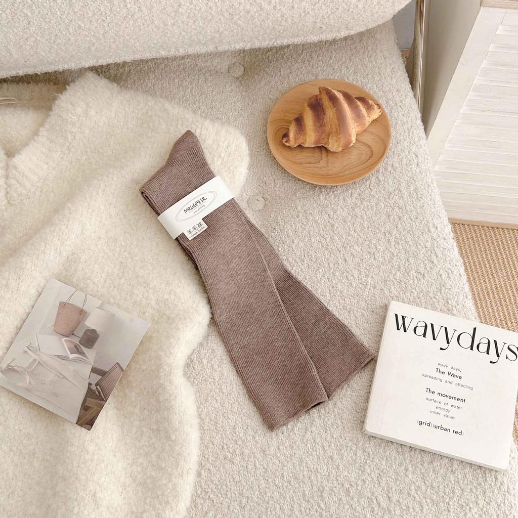 Solid Color Wool Calf Socks Warm Socks Thin Strip Coffee-Colored Long Tube Thickened Soft Waxy And Thin Stacking Socks