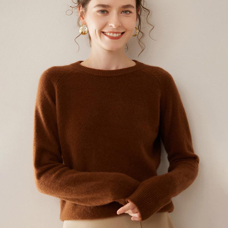 Women's Thick Cashmere Round Neck Raglan Sweater - Slim Fit, Soft Knit for Autumn/Winter