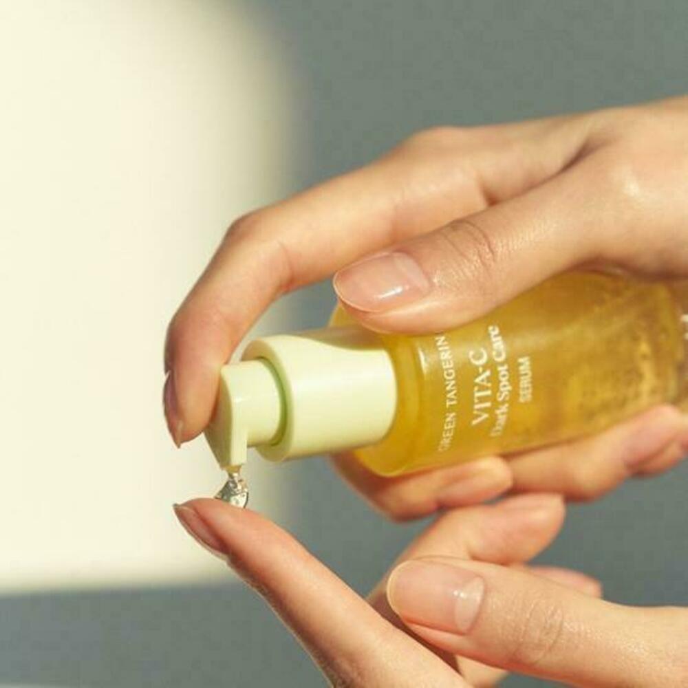 Goodal Coffret spécial Sérum anti-taches Vita C Mandarine Verte 30 ml (+ Sérum 10 ml + Masque en feuille 1 unité)