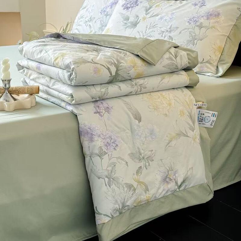 Puduo Home 'Flower Language' Ice Silk Cooling Quilt