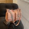 Large Capacity Retro Chain Shoulder Bag Women's New Niche Simple Commuter Tote Bag