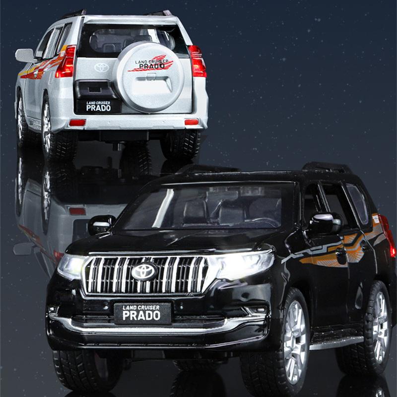 1/32 Toyota PRADO Land Cruiser SUV Alloy Car Model Diecast Metal Off-road Vehicle Car Model Sound and Light Kids Toy Gift