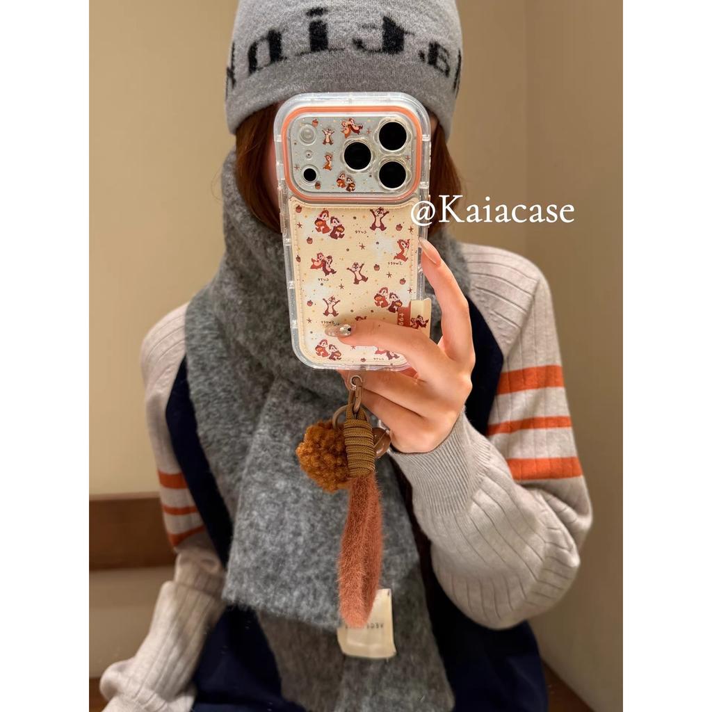Autumn and Winter Fun Cartoon Squirrel Label for Apple 17promax Mobile Phone Case Iphone16pro New 1