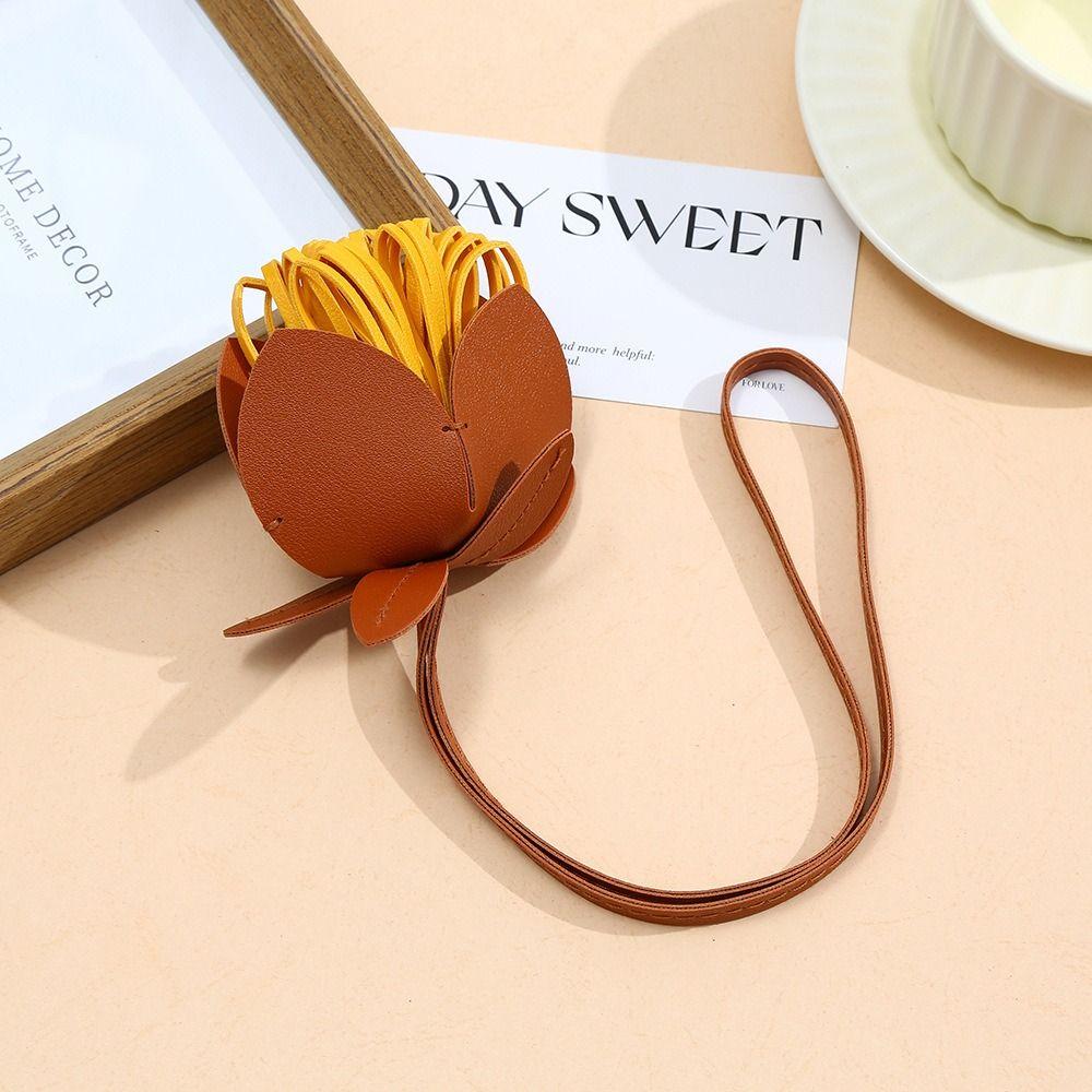 Hanger Leather Keychain Car Keyring Bag Pendant Lovely Flower Pu Leather Pendant  Men